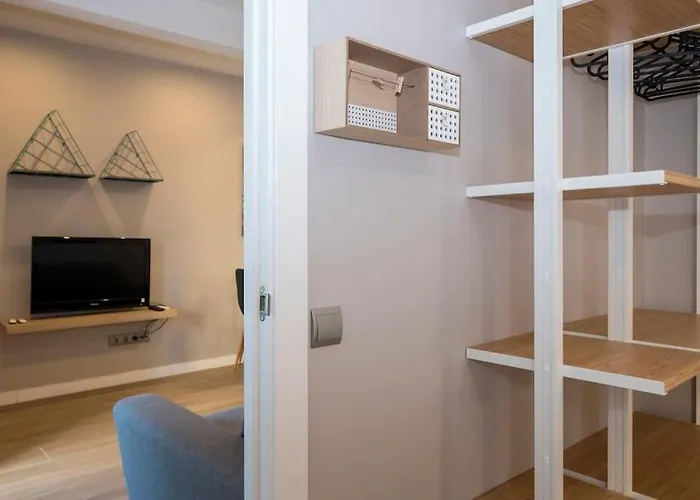 Bebarceloner Sant Andreu Apartments - 3 Bedrooms With Terrace