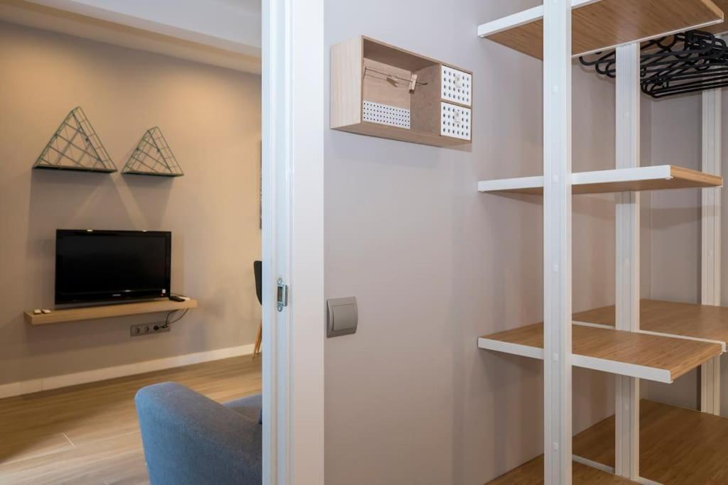 Appartement Bebarceloner Sant Andreu - 3 Bedrooms With Terrace *